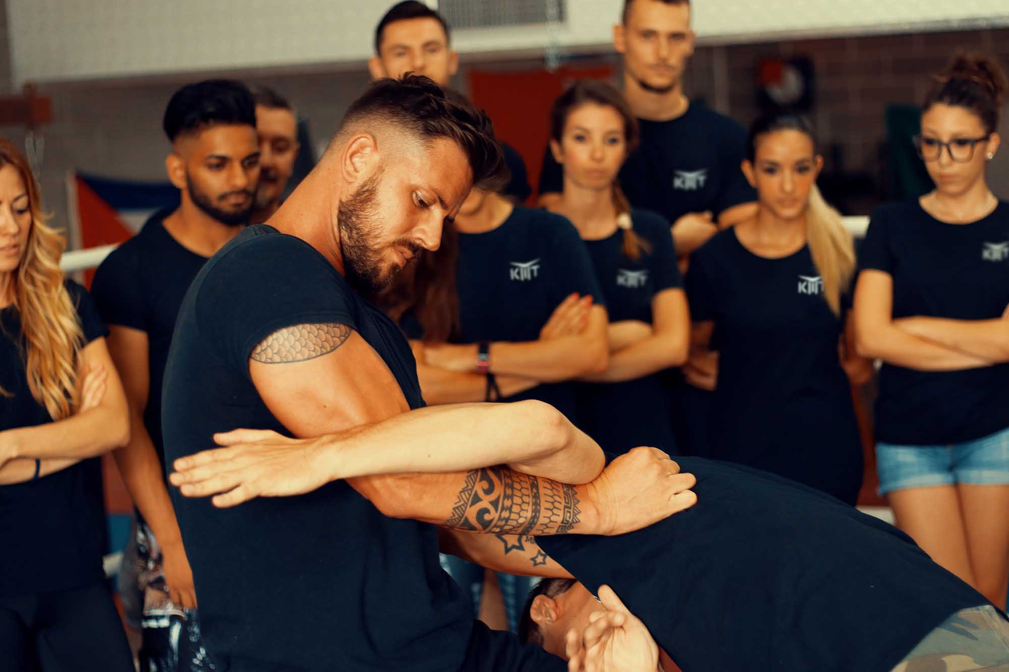 Corso Krav Maga Brescia. Allenamenti durante i nostri corsi di Krav Maga a Brescia Official Course